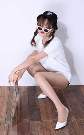 奈丝写真 NO.124 可乐-古灵精怪渔夫帽[45P]