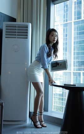 IESS异思趣向  2023.08.14 丝享家 1506 小婕《蓝领佳人》[83P]