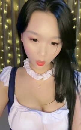 快手辣条定制热舞大合集-曲奇 (74)[540X960][2分1秒]