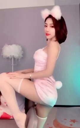 快手 饭饭 订制自拍合集-饭饭 (25)[544X960][57秒]