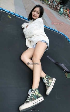 爱美足社区 2018 Vol.14 范范 .rar迷彩帆布鞋 上集[45P]