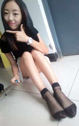 蕾蕾短丝套图-卫艺[112P]