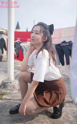梦丝女神MSLASS 2022.04.11 丝袜JK小格调 张小雪[59P]