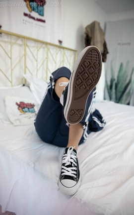 物恋传媒 NO.1057 雅梦-重回18岁[150P]