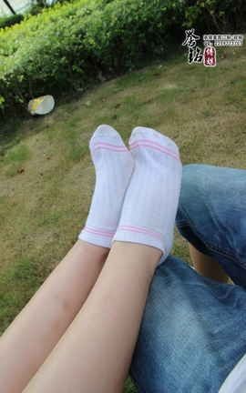 誉铭传媒(中学生棉袜套图)《三十九》[108P]