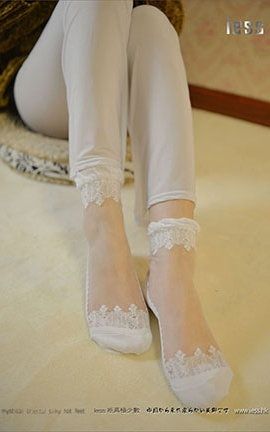 IESS异思趣向美足写真 丝足便当071 《公主蕾丝时装袜展示》小夕[99P]