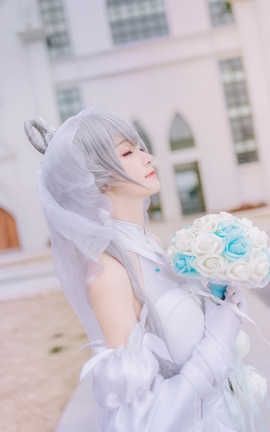 Yui金鱼-NO.09 洛天依婚纱[8P]