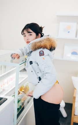 韩国写真Loozy NO.026 Nude Apron[110P]