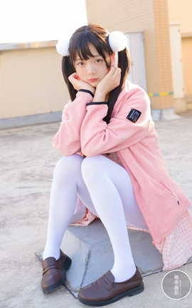 稚乖画册 NO.019 晴空 06 夜夜 天台粉裙