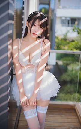 香草喵露露 – 杨枝甘露 白色纱裙[57P]