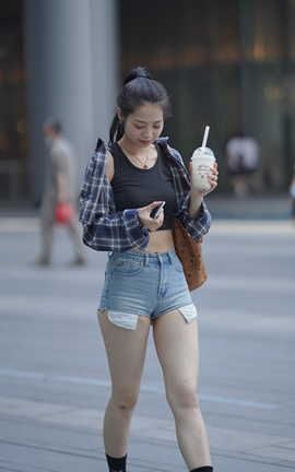 魔镜街拍-s210702t part8[100P]