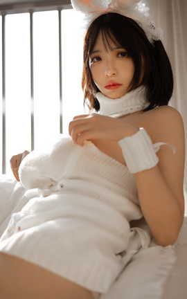 疯猫ss 白毛衣+自拍[40P]