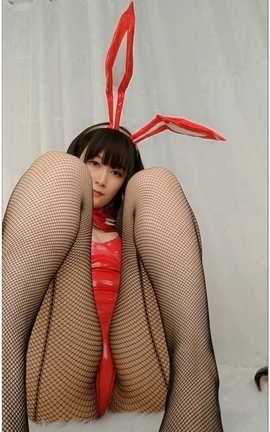 白银81 – 自撮り 圣诞#2[1080X1920][37秒]