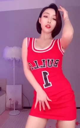 快手 饭饭 订制自拍合集-饭饭 (10)[544X960][57秒]