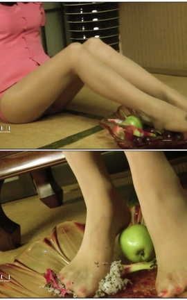 Ligui丽柜视频写真 2017.11.04 潇潇 贵足圣宴[1920X1080][12分11秒]