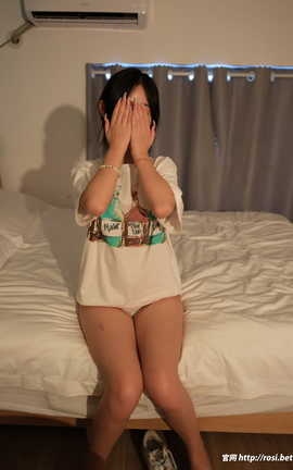 ROSI写真 2024.10.14 NO.4697[82P]