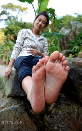 97179足模网-呦呦017[77P]