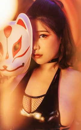 穆零Mu0 – 黑漆皮[19P]